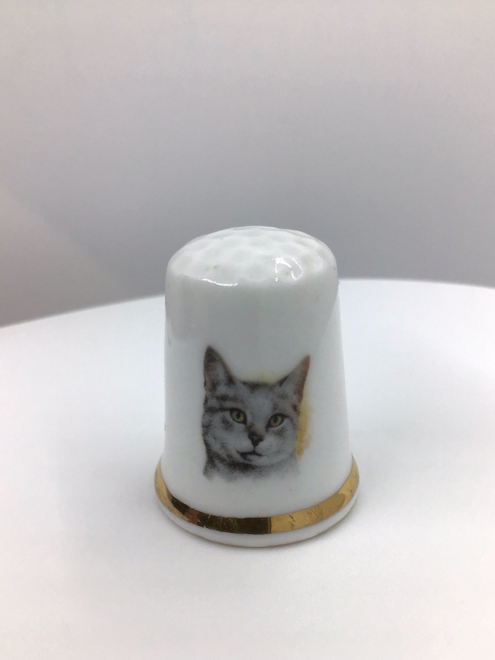 Vintage MG Fine Bone China Norwich England Cat Thimble with Gold Trim
